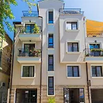 Luxury Apartment